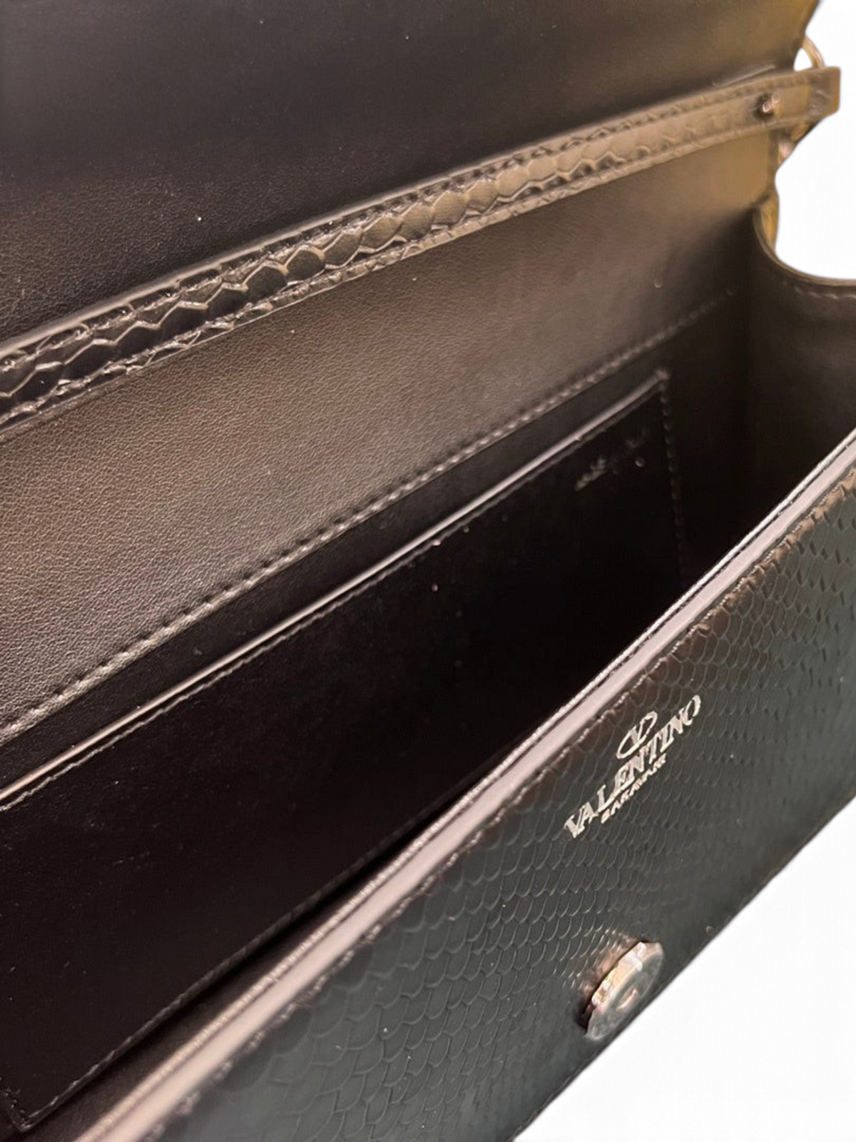 SWORD LUXURY Valentino Garavani VLogo Signature siyah Ayers deri çanta iç görünümü ve detayları