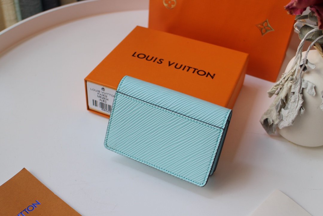 Epi Leather Twist Wallet