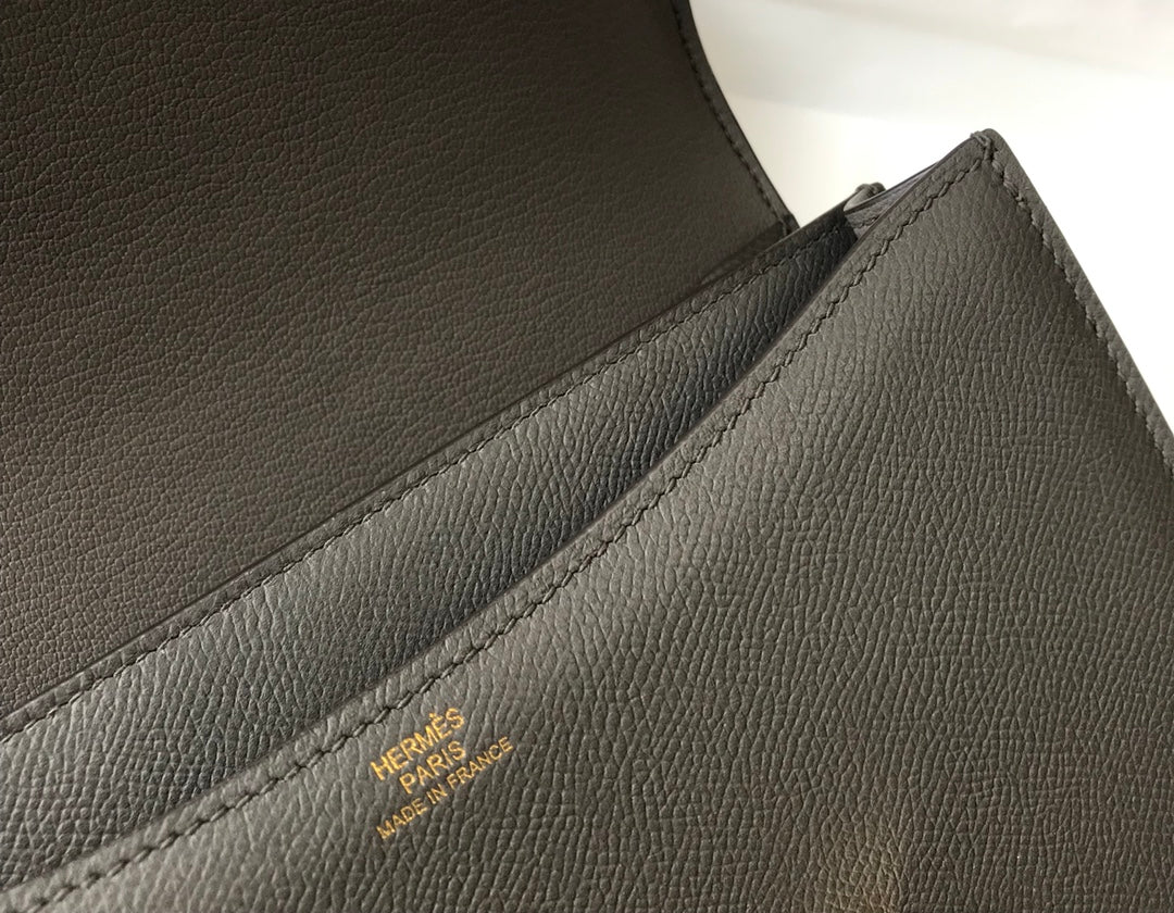Constance 18 Bag