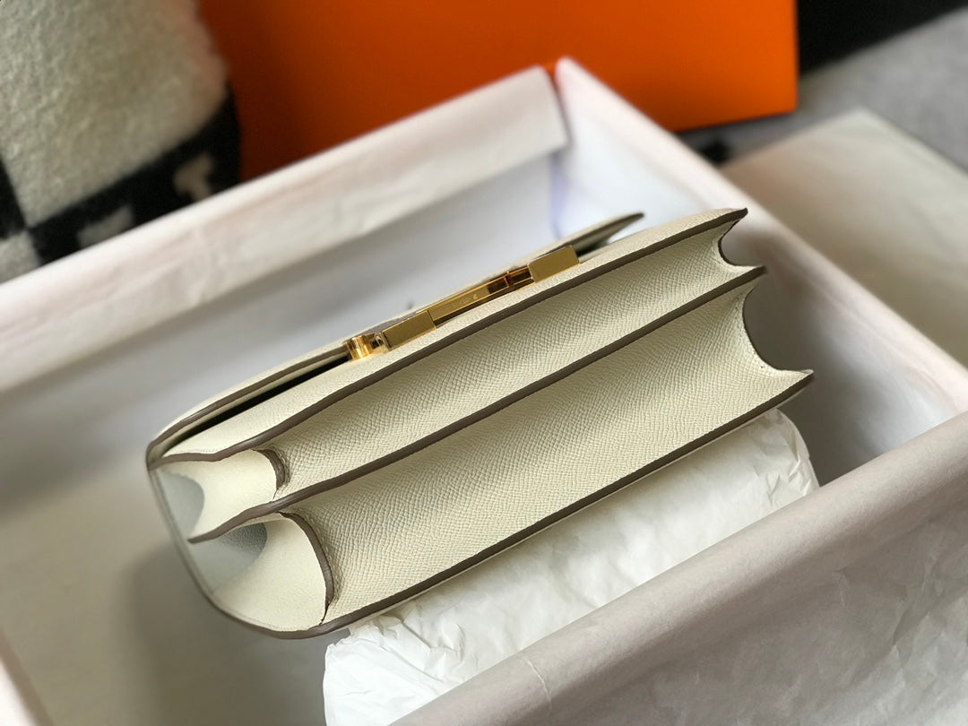Constance 18 Bag