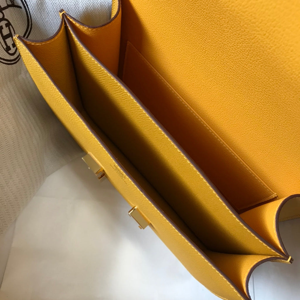 Constance 18 Bag