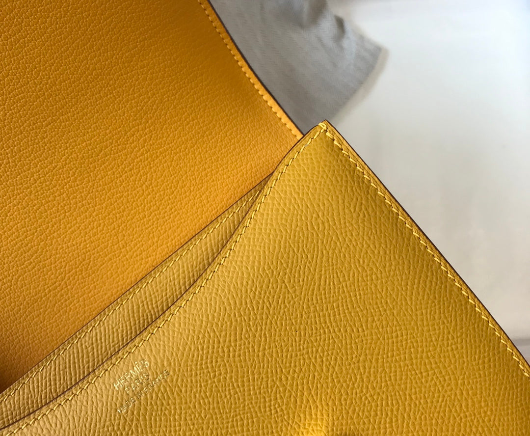Constance 18 Bag