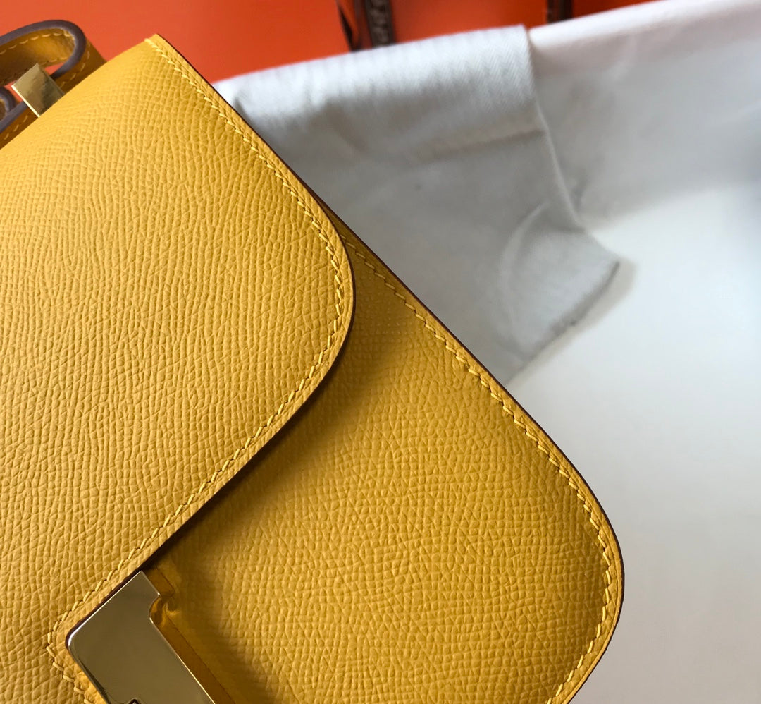 Constance 18 Bag