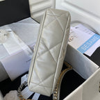 19 Flap Bag