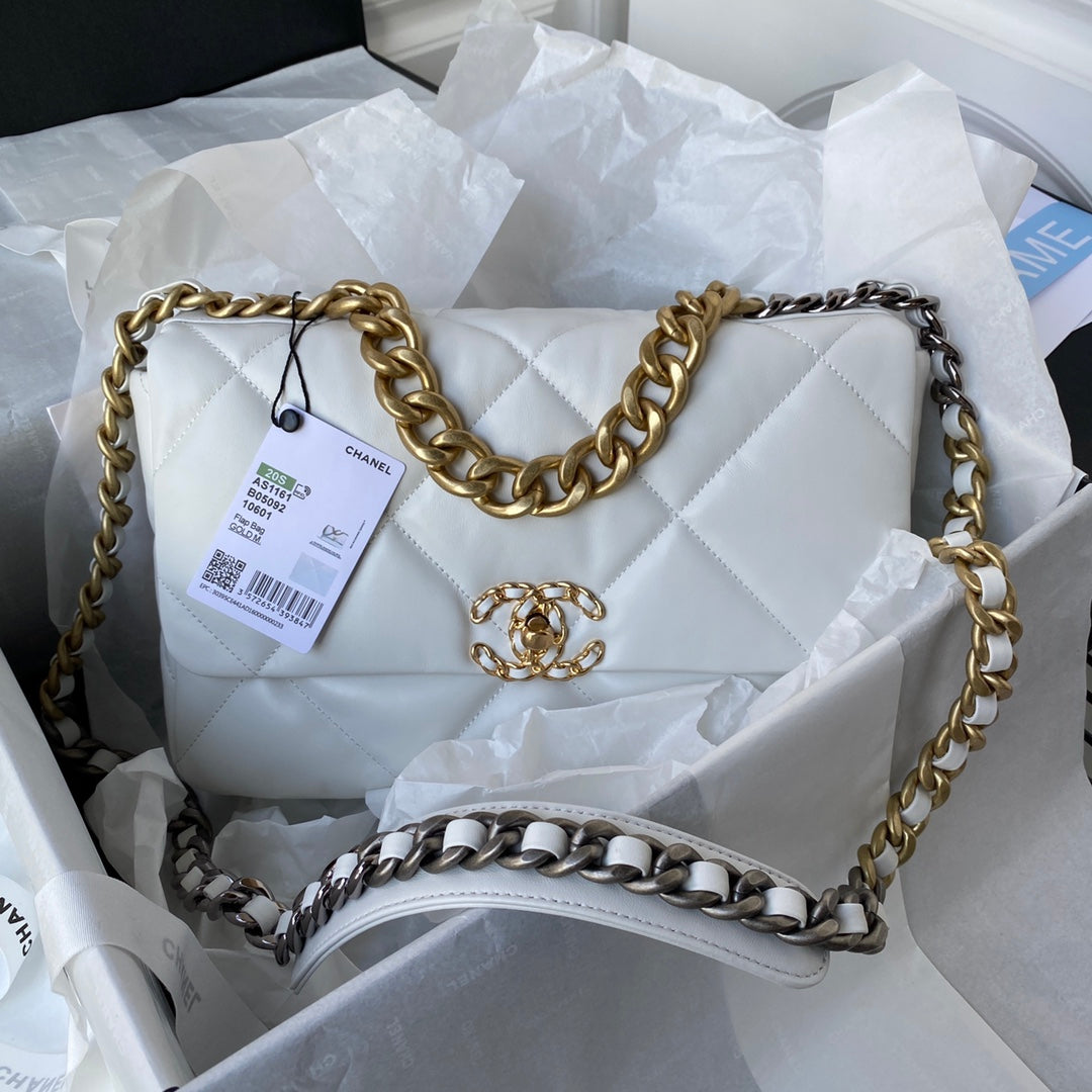 19 Flap Bag