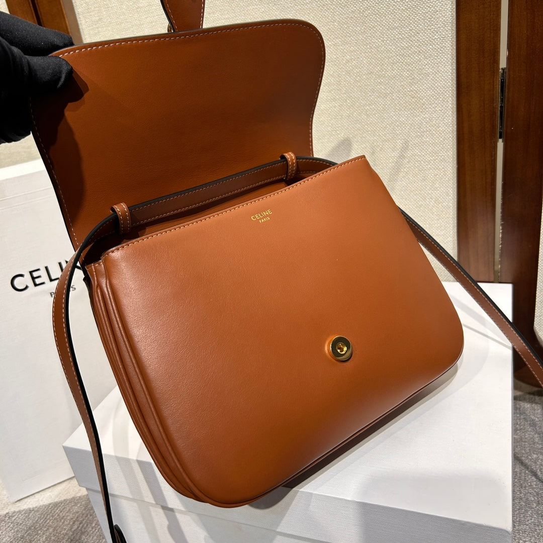Tabou Leather Messenger Bag