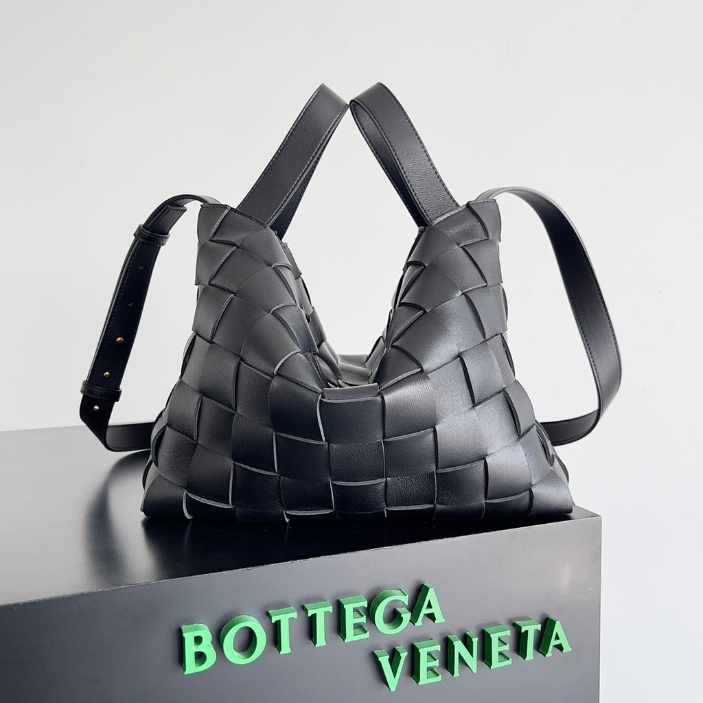 Cassette Bowling Bag