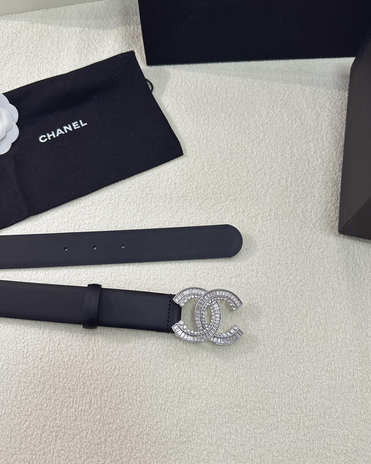 Double C Crystal Buckle Leather Belt