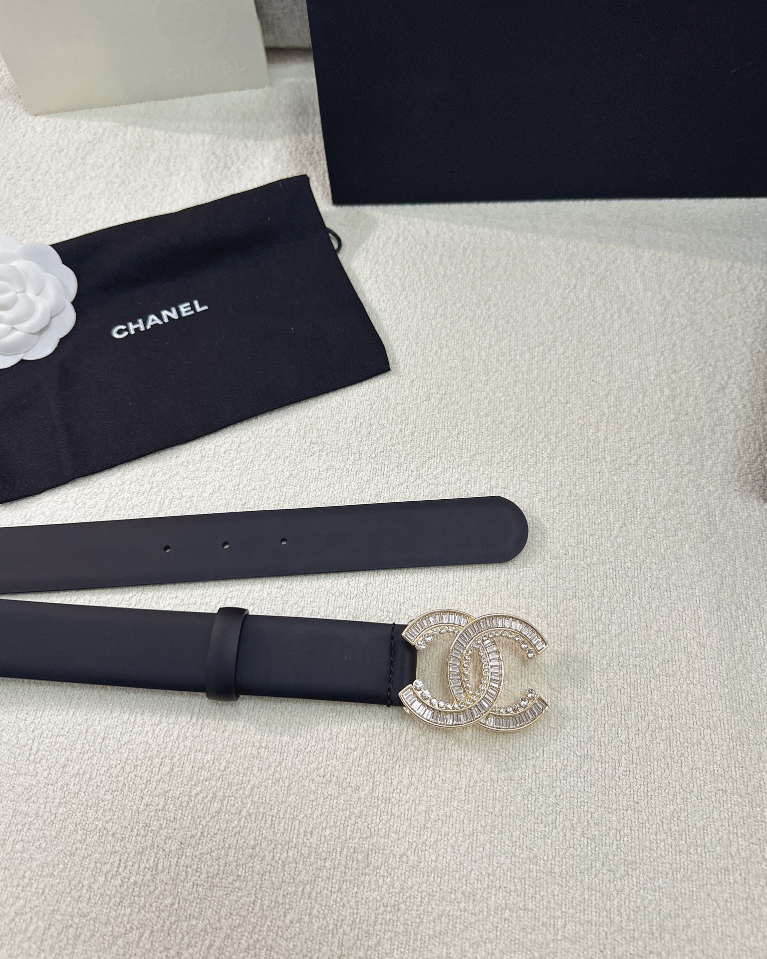 Double C Crystal Buckle Leather Belt