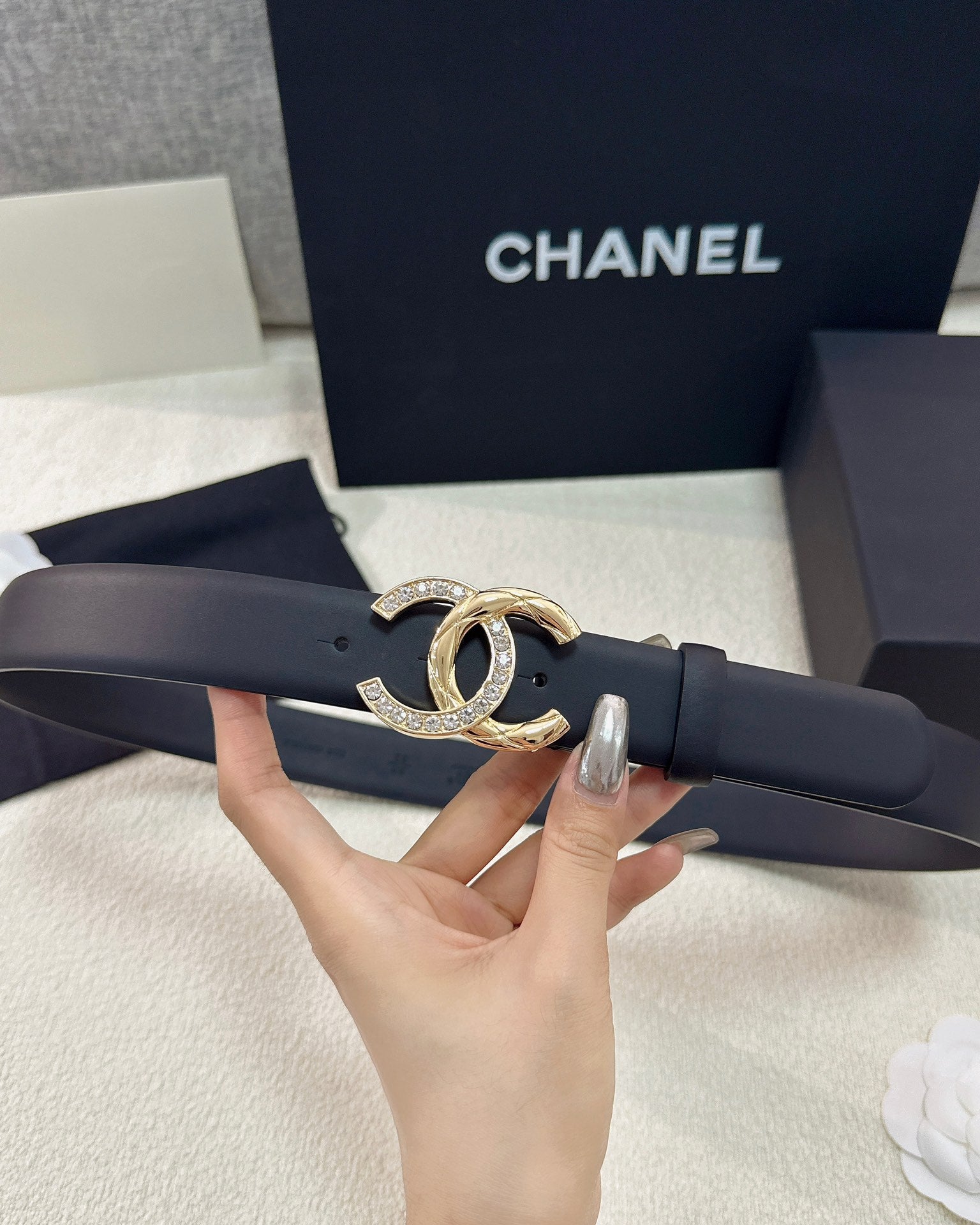 Twisted CC Crystal Buckle Black Leather Belt