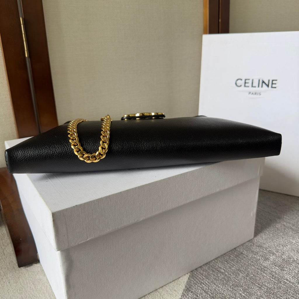 Triomphe Soft Calfskin Shoulder Bag