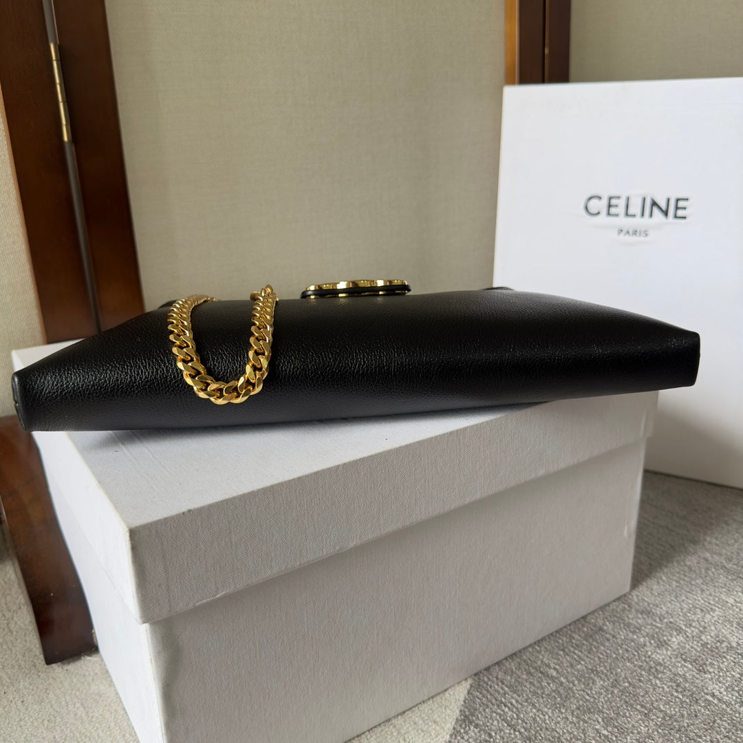 Triomphe Soft Calfskin Shoulder Bag