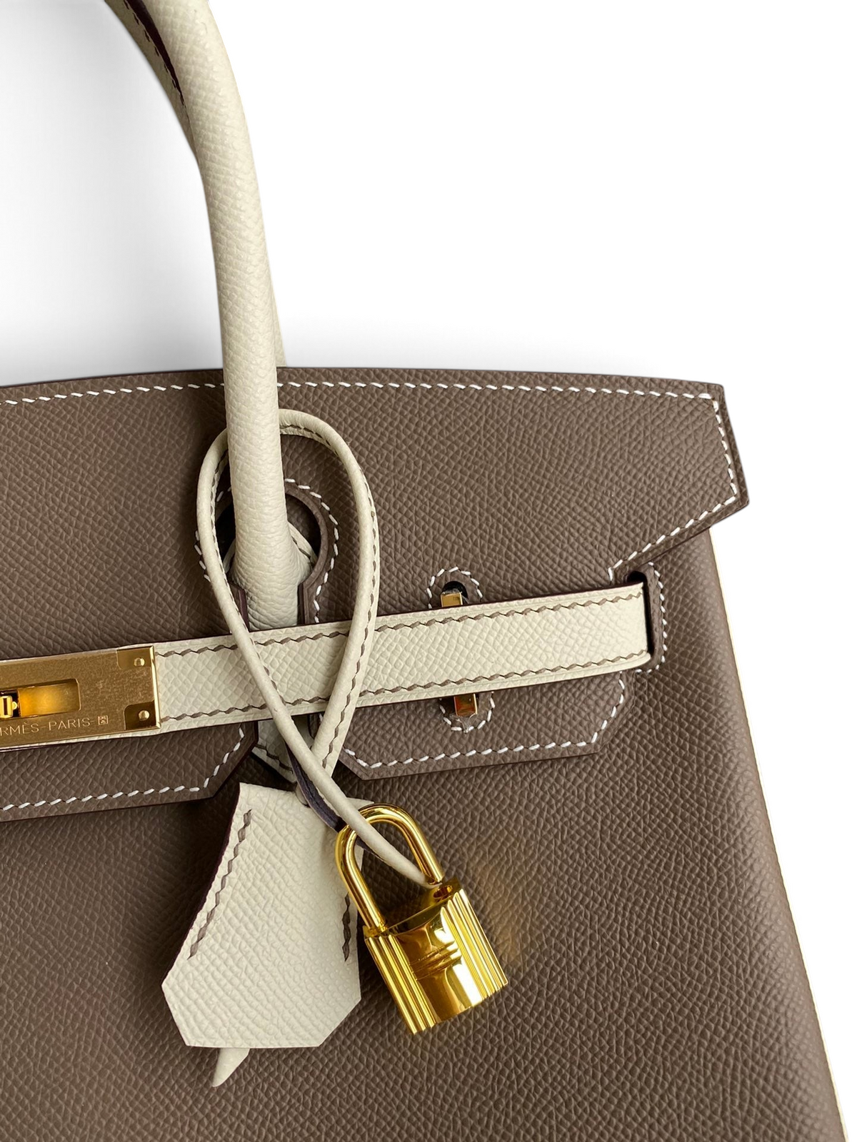 SWORD LUXURY marka, taupe ve krem renkli, altın donanımlı, Epsom deri Hermès Birkin 30 çanta detayı.