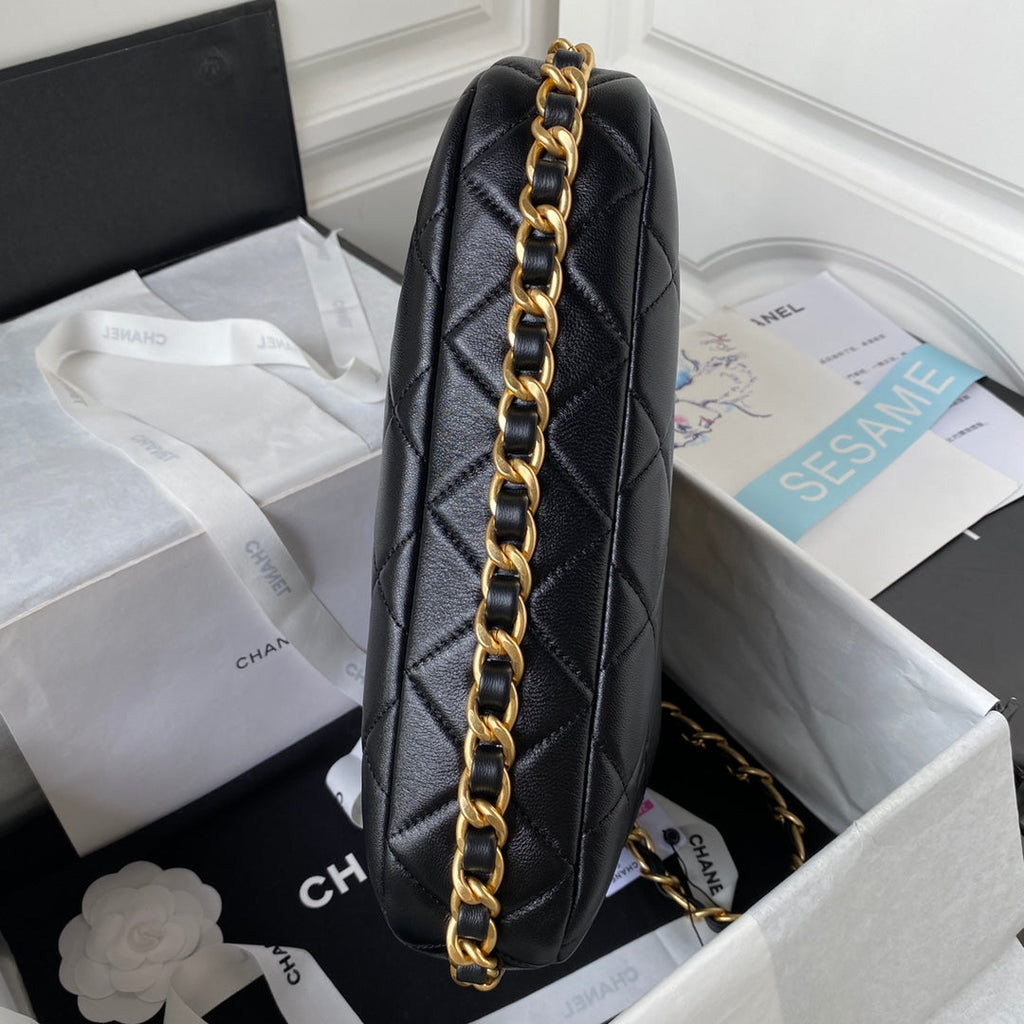 Quilted Lambskin Shoulder Bag with Gold Chain