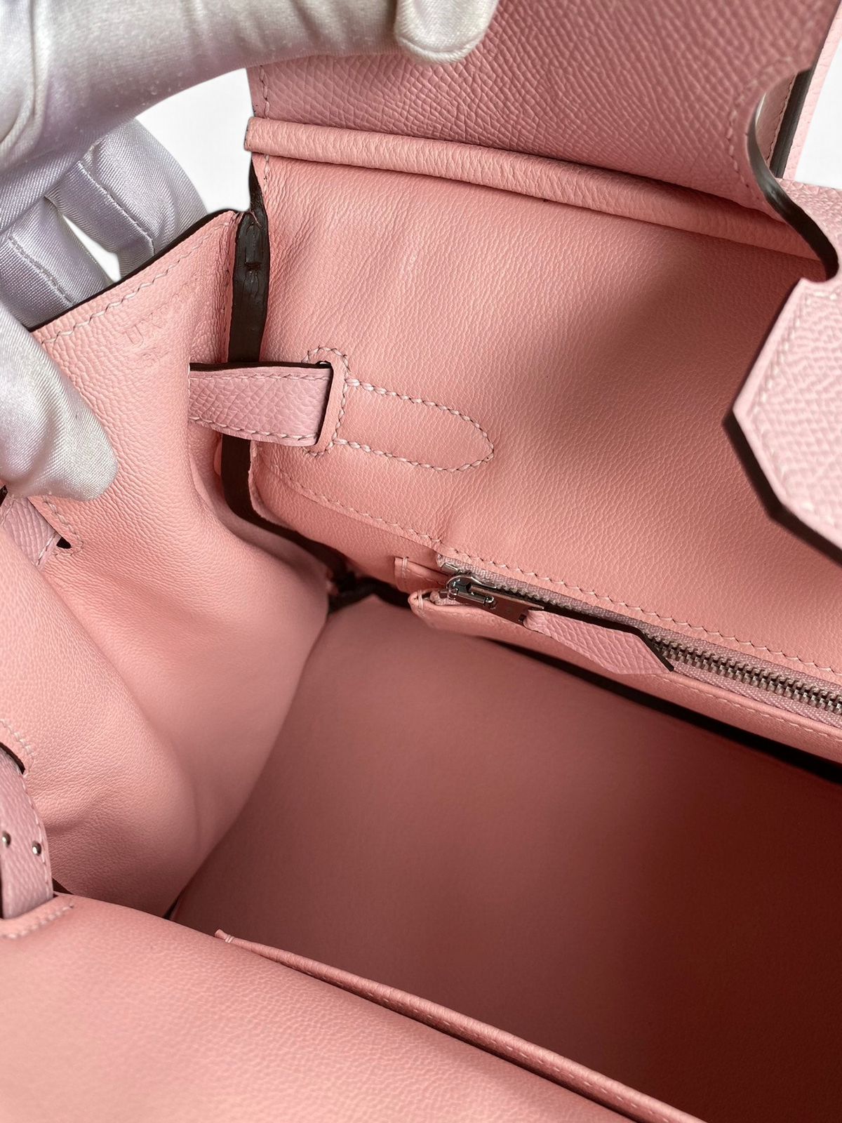 SWORD LUXURY marka pembe Epsom deri Hermès Birkin 30 çanta iç detayı ve kaliteli işçiliği.