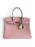 SWORD LUXURY marka pembe Epsom deri Hermès Birkin 30 çanta, paladyum donanım ve kilit detaylarıyla kutusunda.