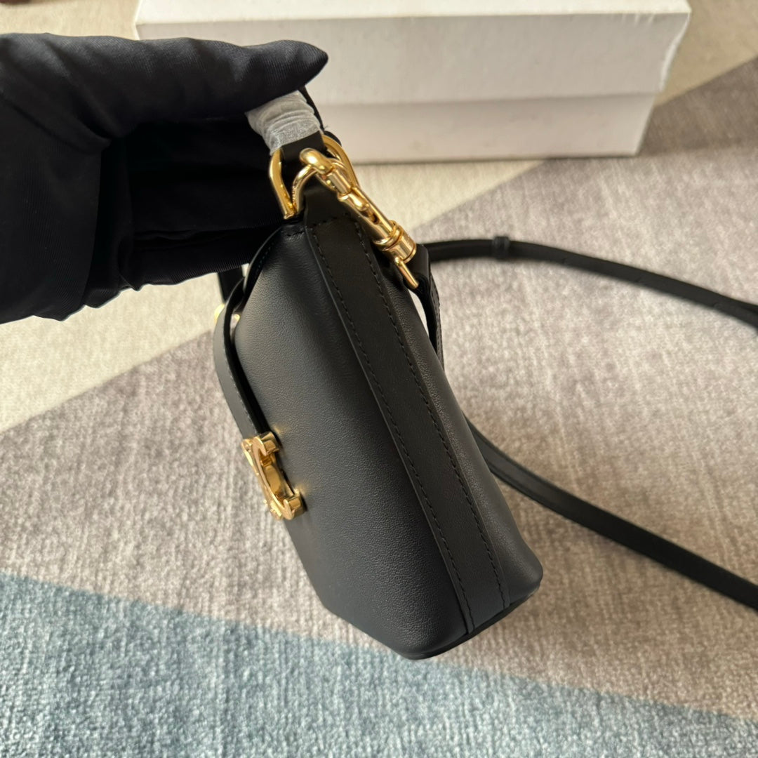 Mini Bucket Triomphe Leather Bag