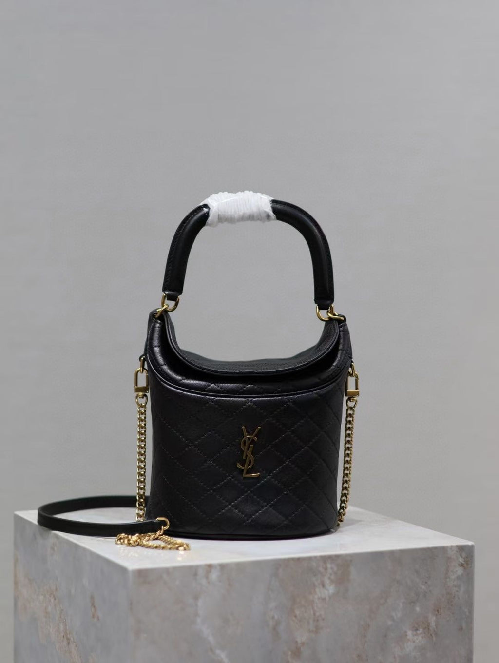 Saint Laurent Gaby Bucket Bag in Black Quilted calfskin Leather - Front View