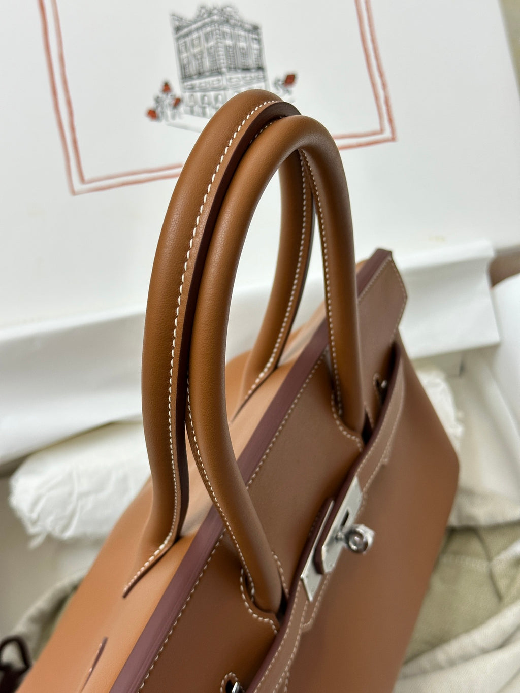 Swift Leather Shoulder Bag 29cm