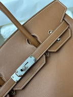 Swift Leather Shoulder Bag 29cm