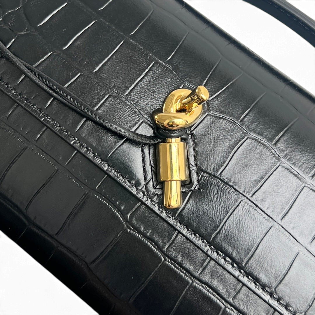Crocodile-Embossed Long Clutch Bag - View 6