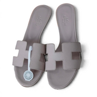 Oasis Epsom Calfskin Heeled Sandals