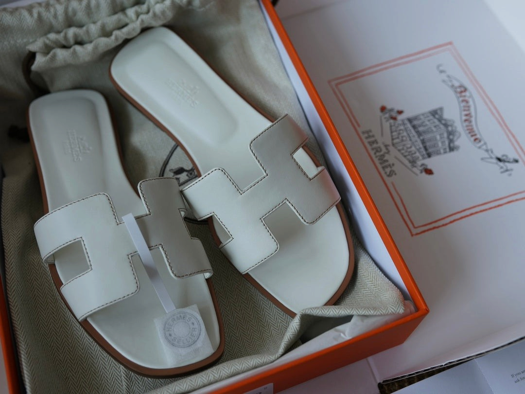 Oran Box Calfskin Sandals - White - View 2