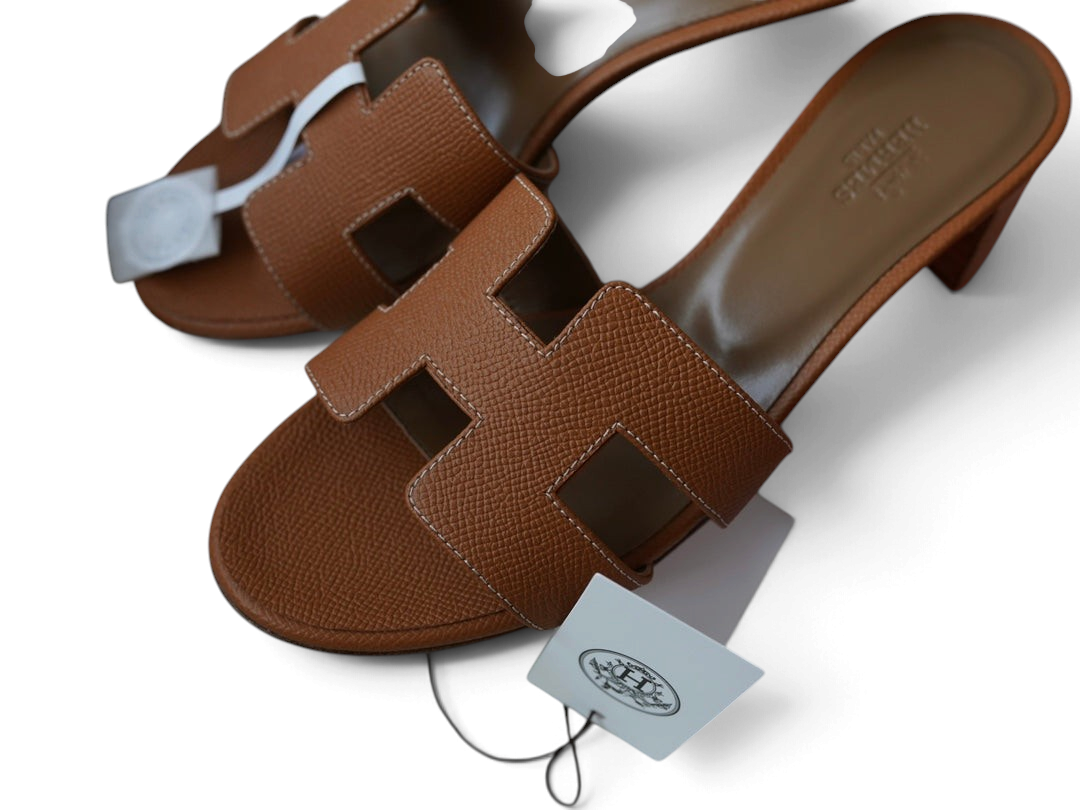 Oasis Epsom Calfskin Heeled Sandals - Tan - View 2