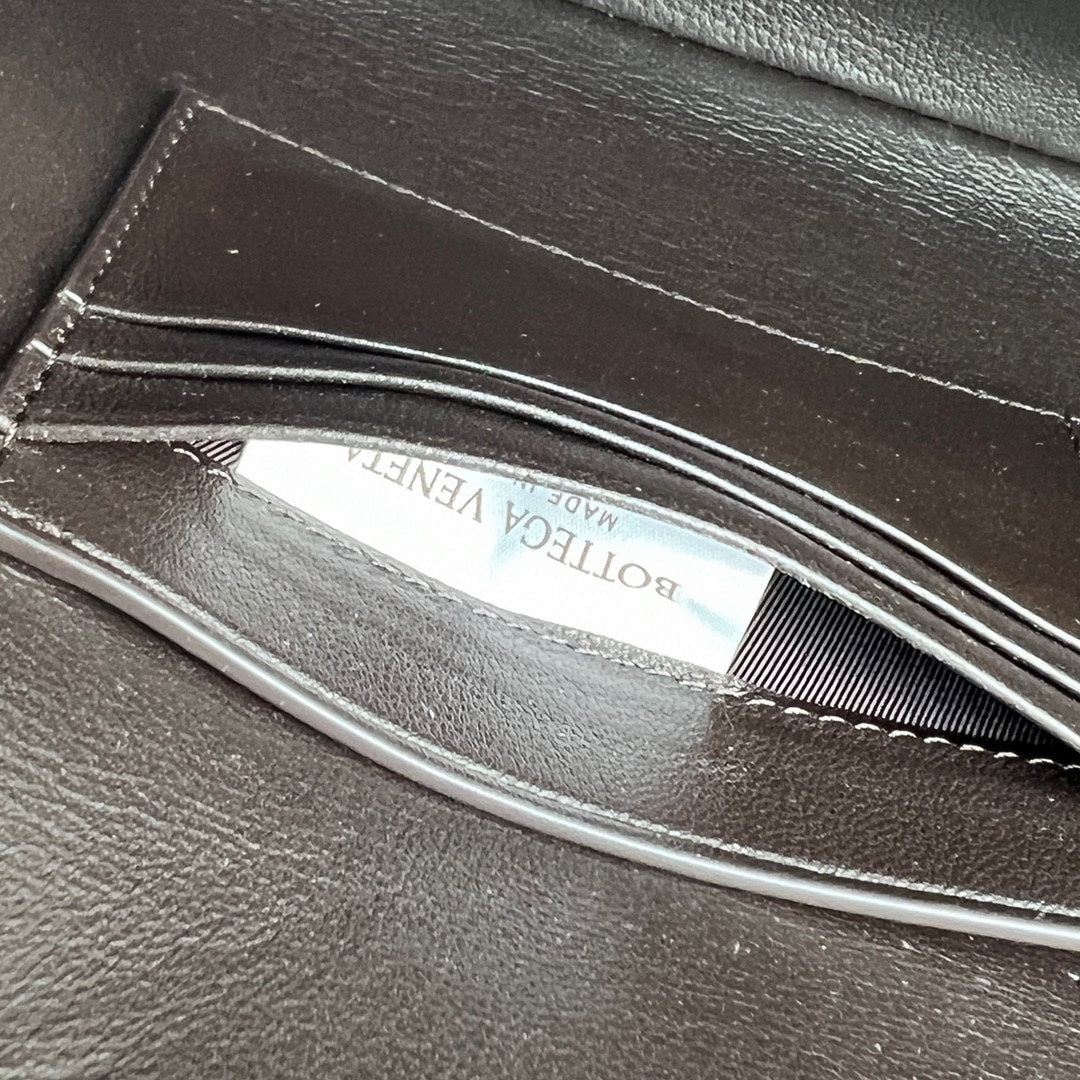 Intrecciato Woven Long Clutch Bag - View 9