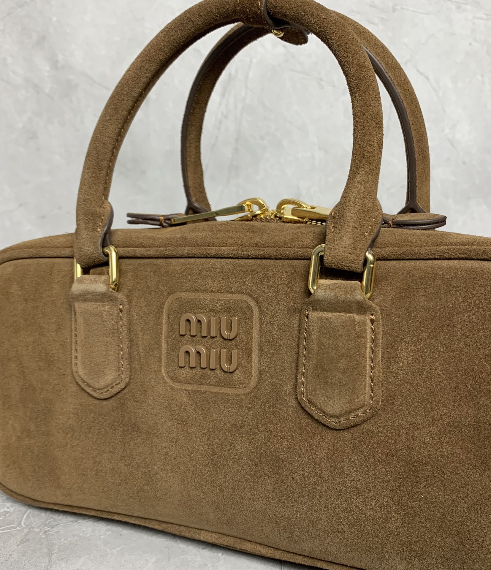 Matelassé Bowling Bag - View 8