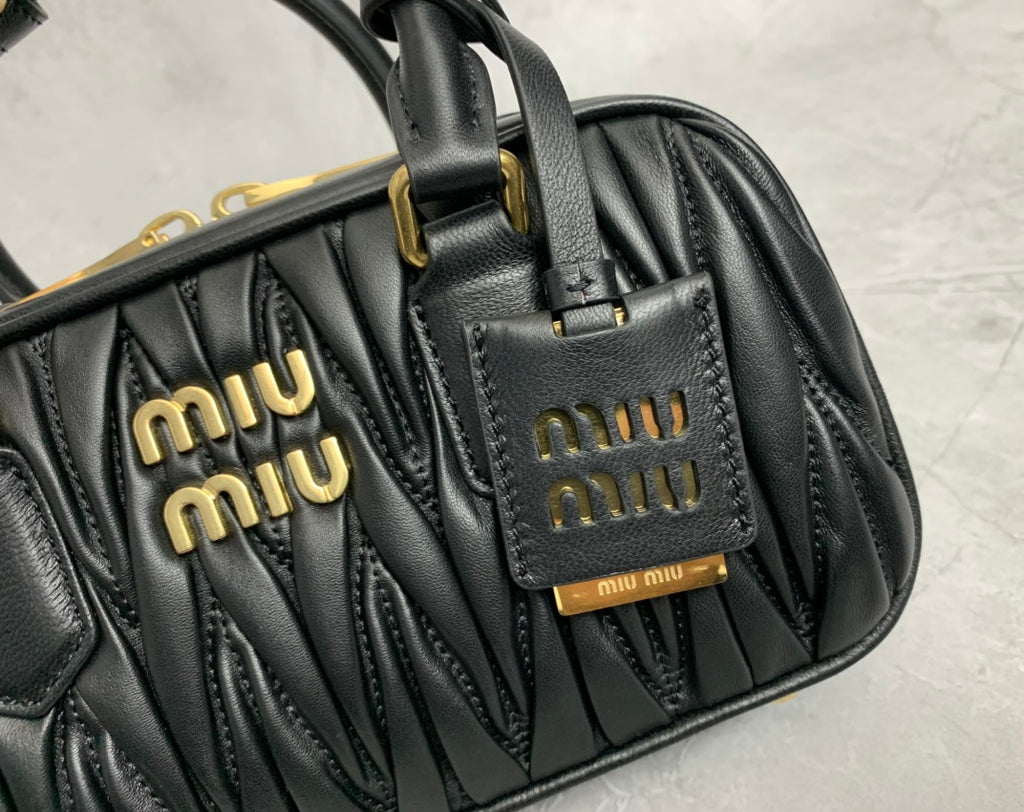 Matelassé Bowling Bag - View 7
