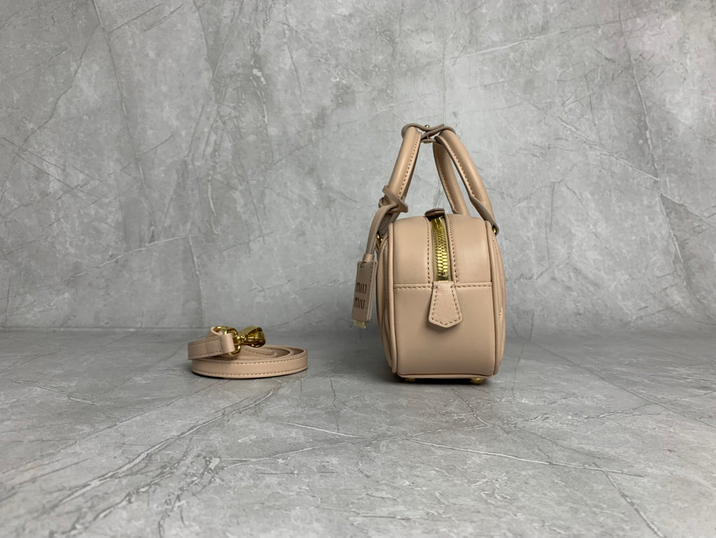 Matelassé Bowling Bag - View 5