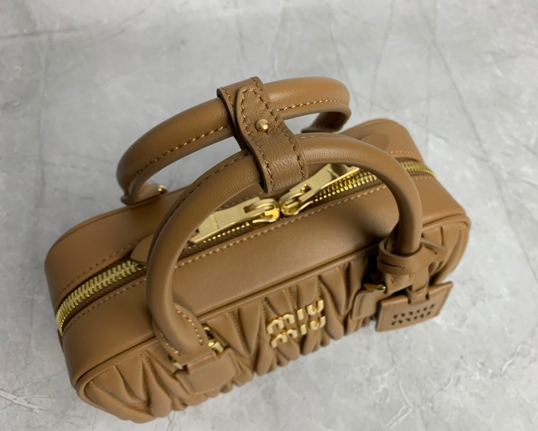 Matelassé Bowling Bag - View 6