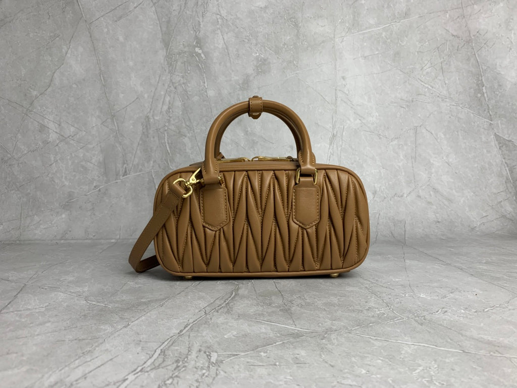 Matelassé Bowling Bag - View 3