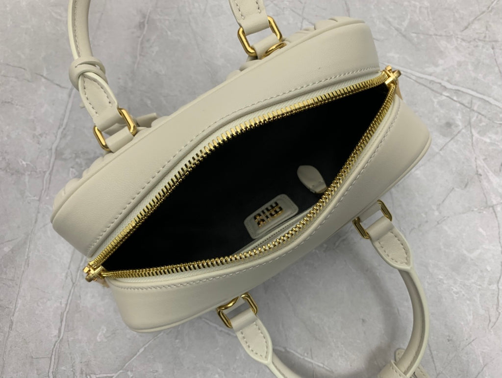 Matelassé Bowling Bag - View 9
