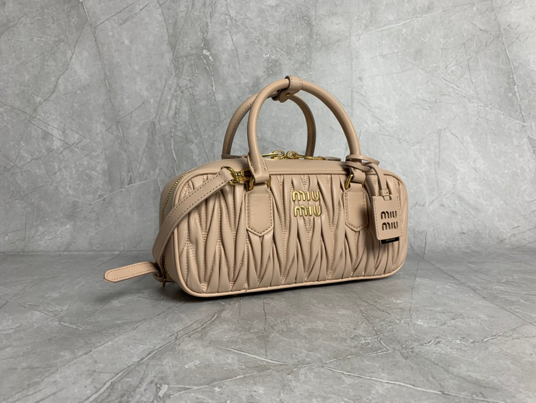 Matelassé Bowling Bag - View 2