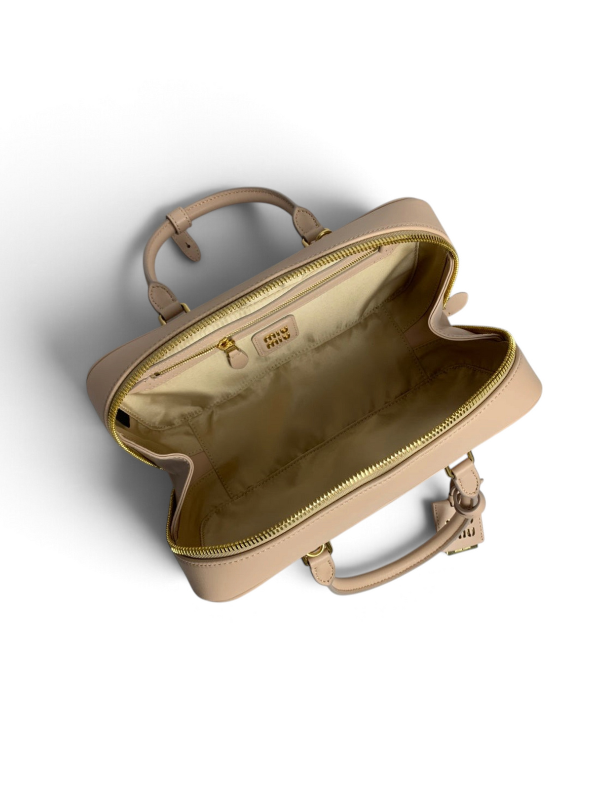Matelassé Bowling Bag - View 9