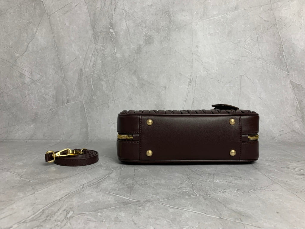 Matelassé Bowling Bag - View 4
