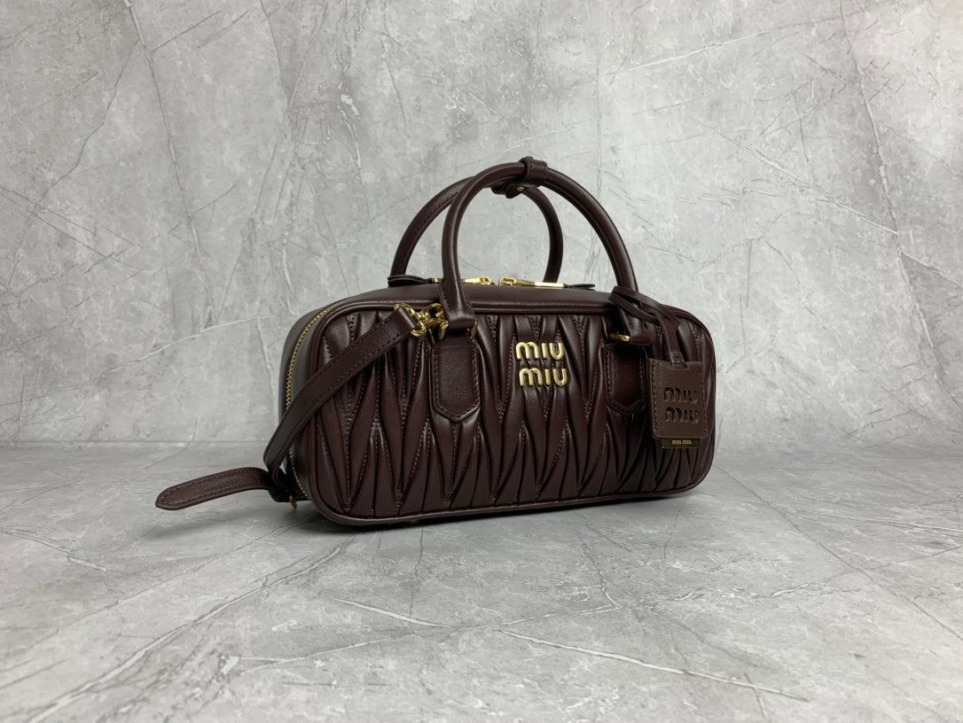 Matelassé Bowling Bag - View 2