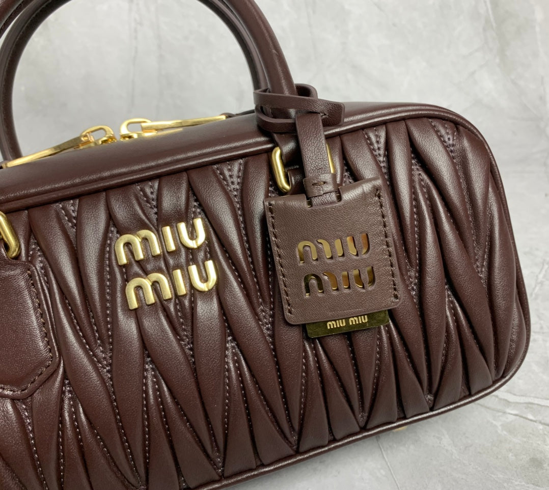 Matelassé Bowling Bag - View 7