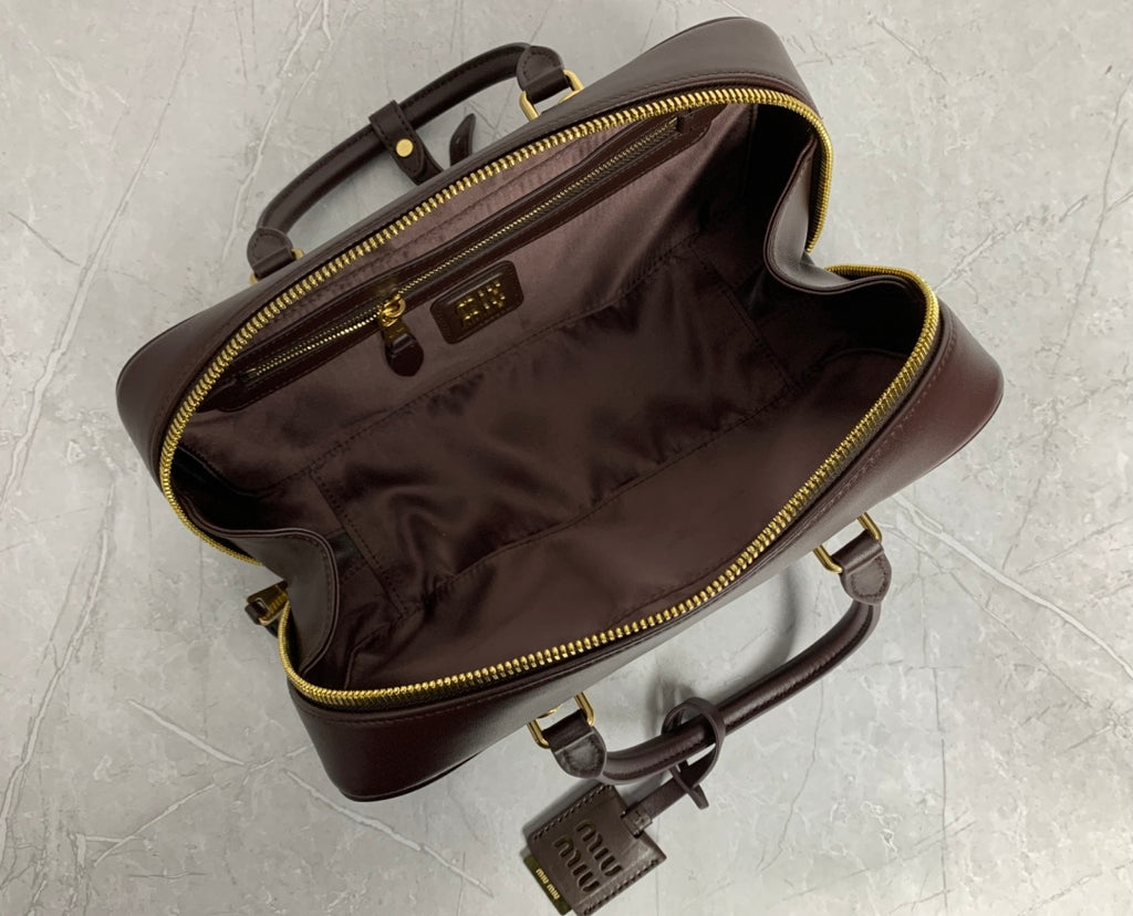 Matelassé Bowling Bag - View 9