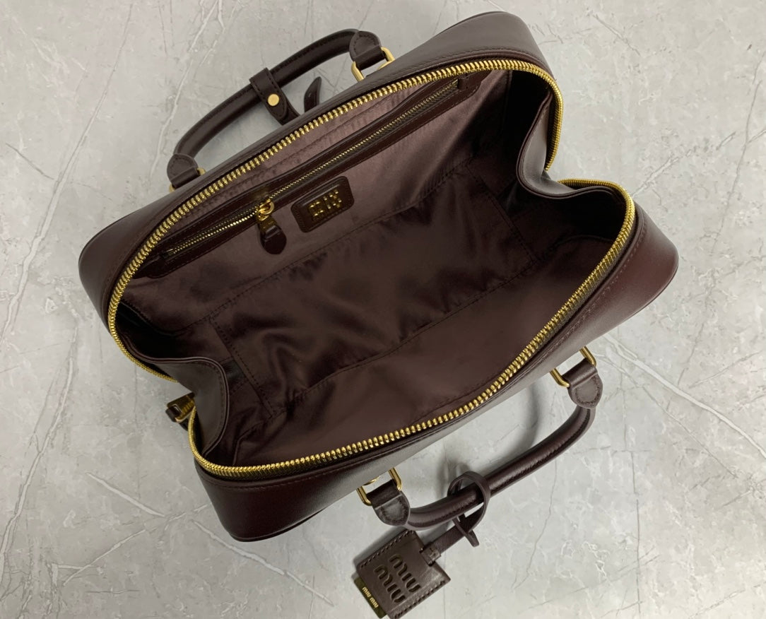 Matelassé Bowling Bag - View 9