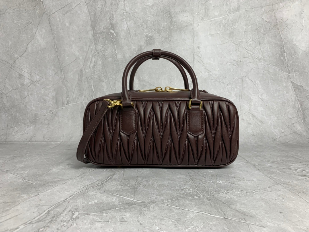 Matelassé Bowling Bag - View 3