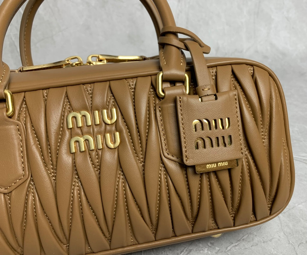 Matelassé Bowling Bag - View 7
