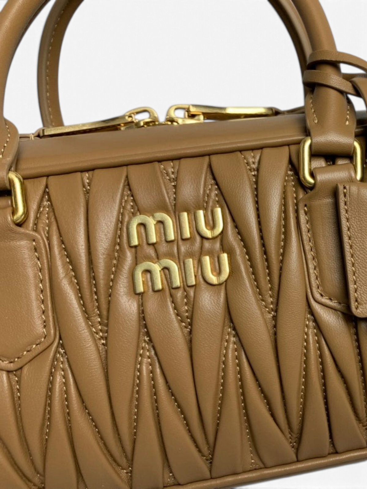 Matelassé Bowling Bag - View 7