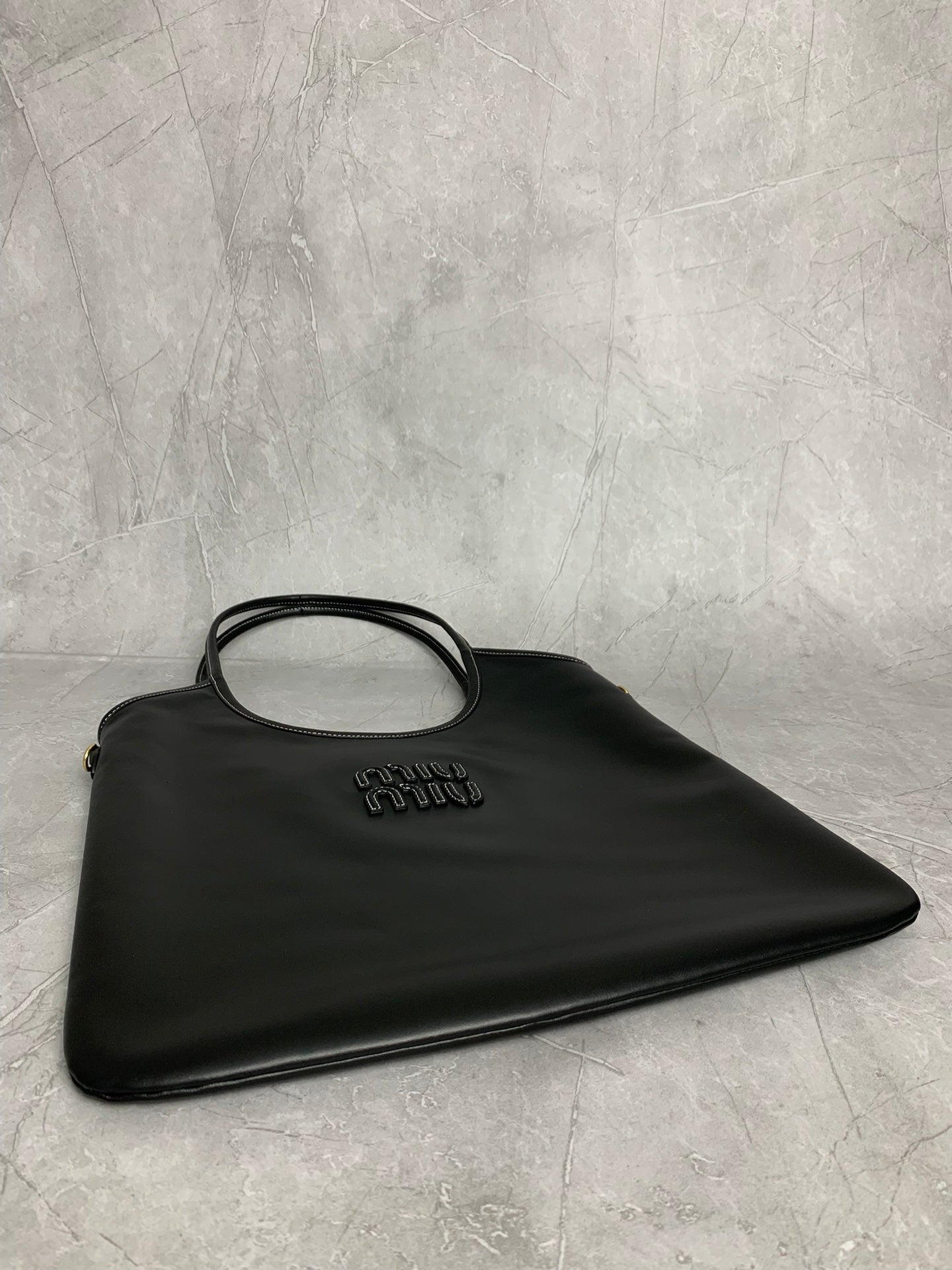 Structured Tote Bag - View 9