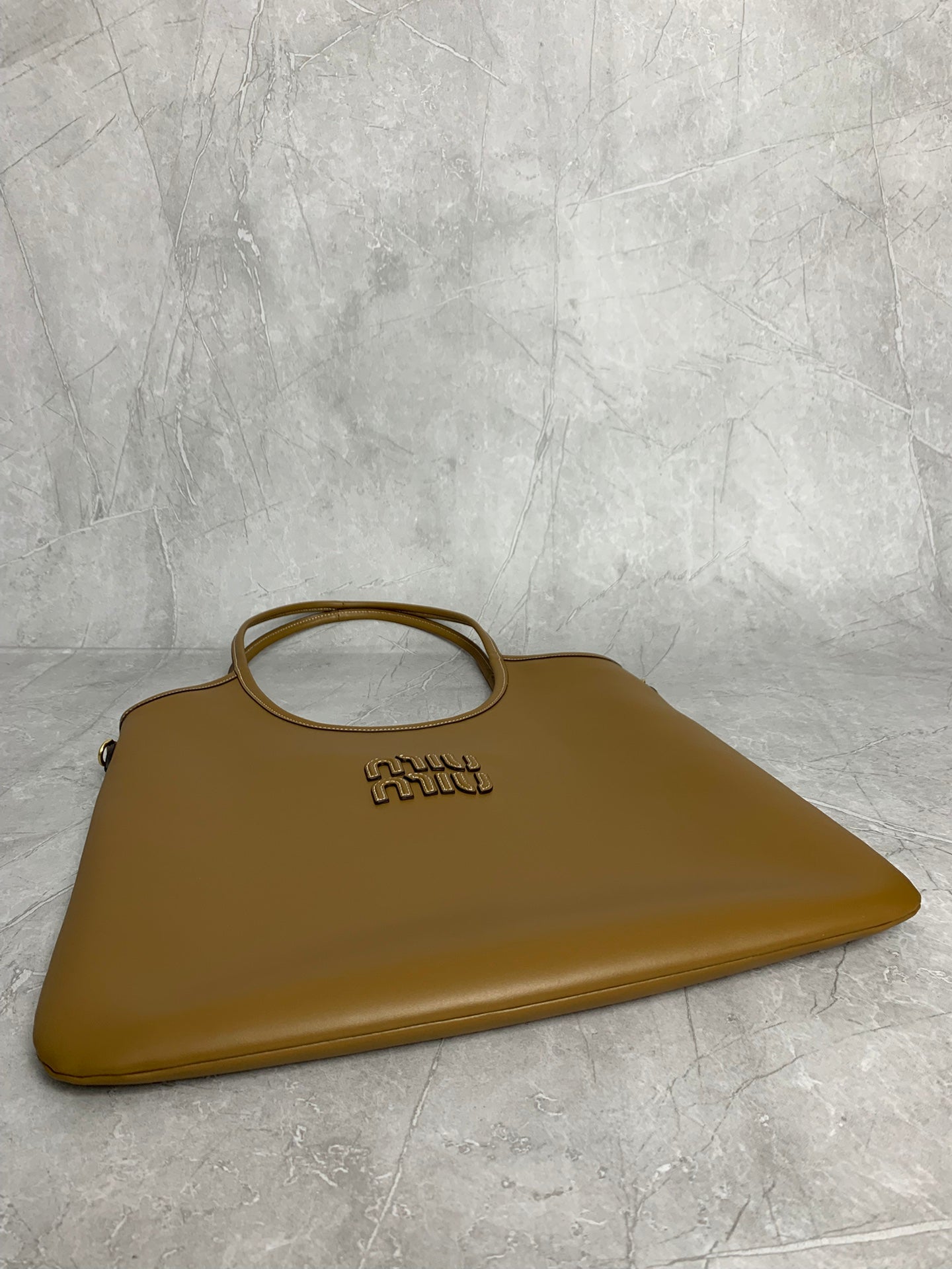 Structured Tote Bag - View 9