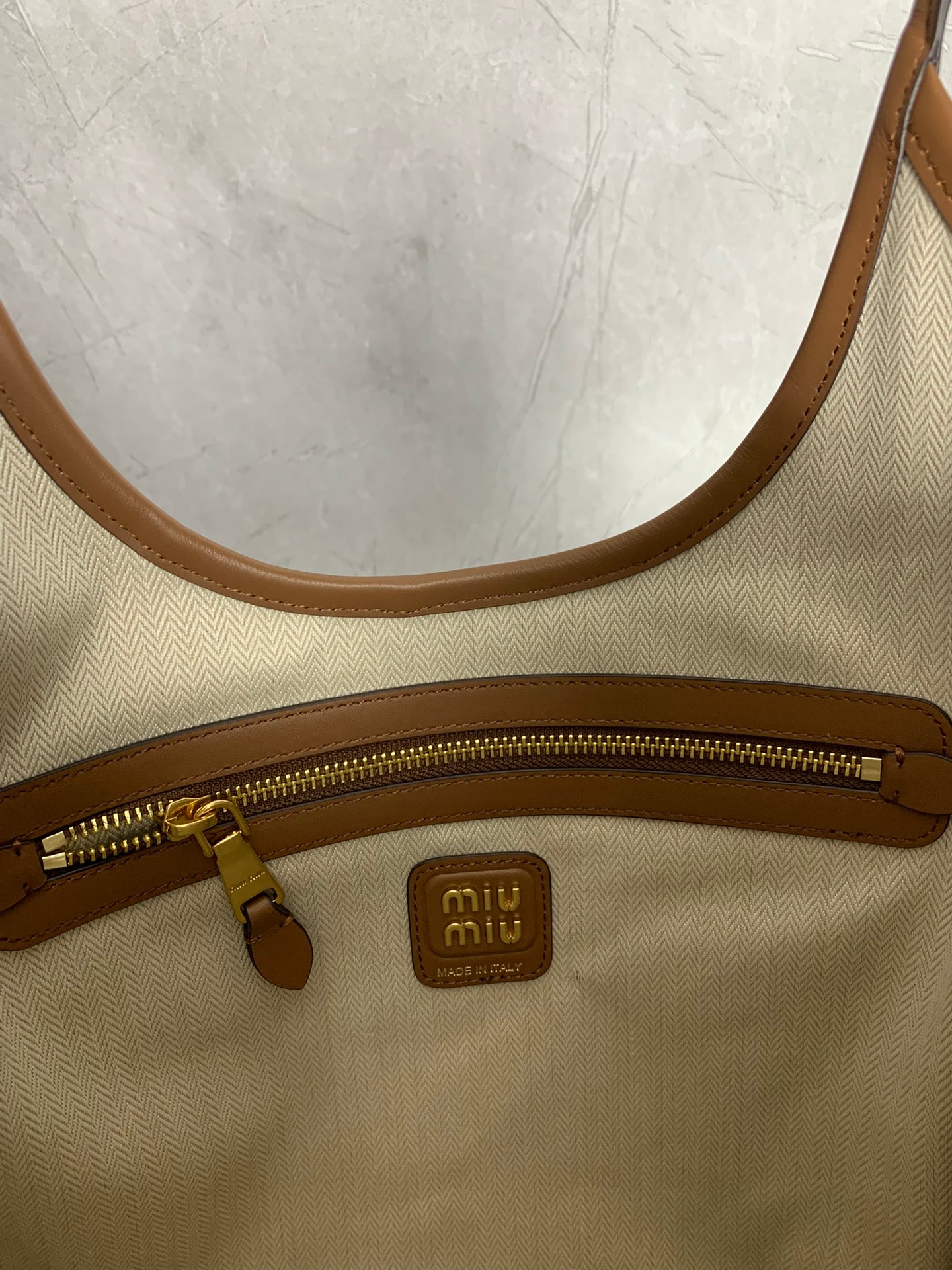 Structured Tote Bag - View 8