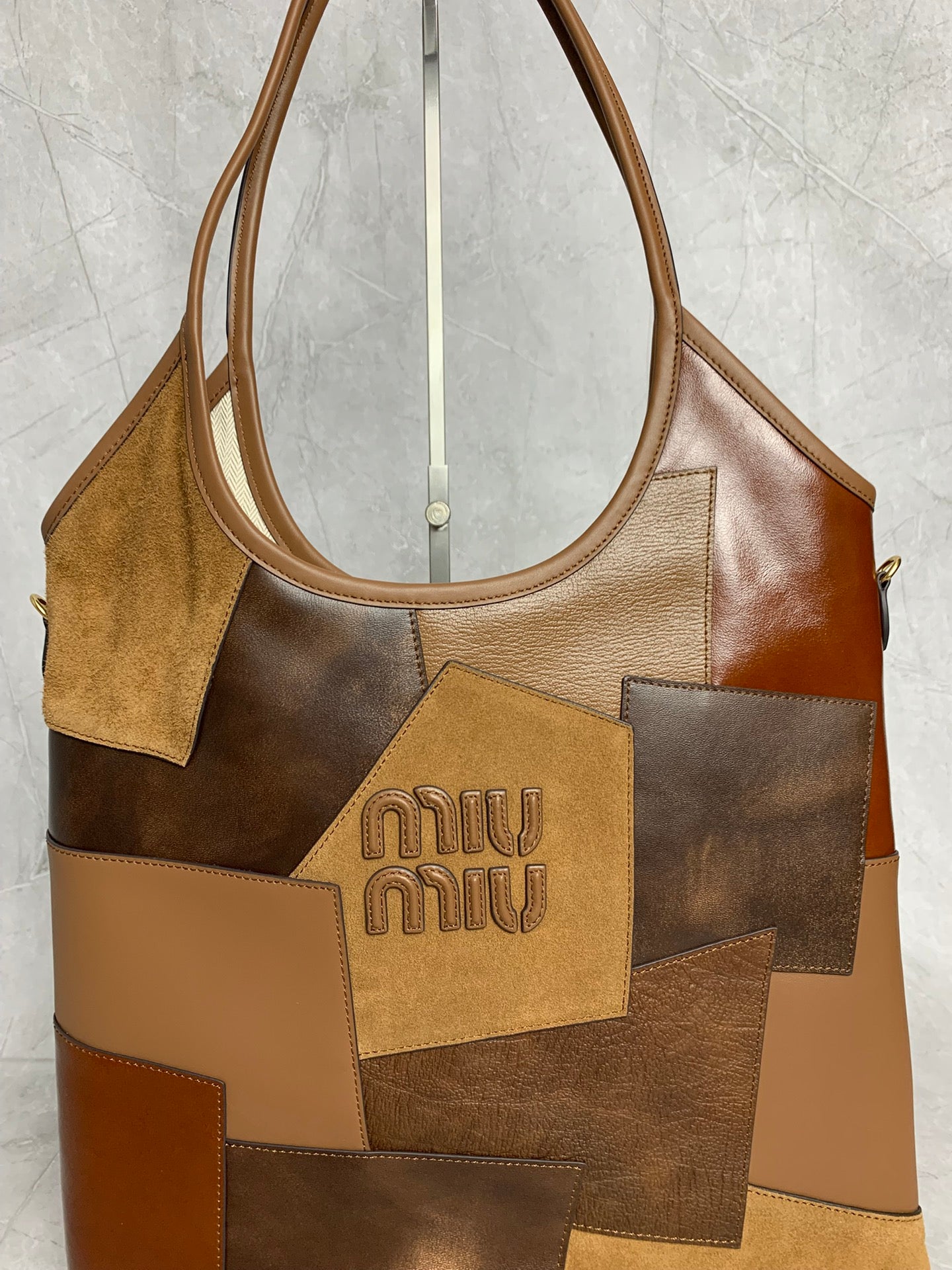 Structured Tote Bag - View 4