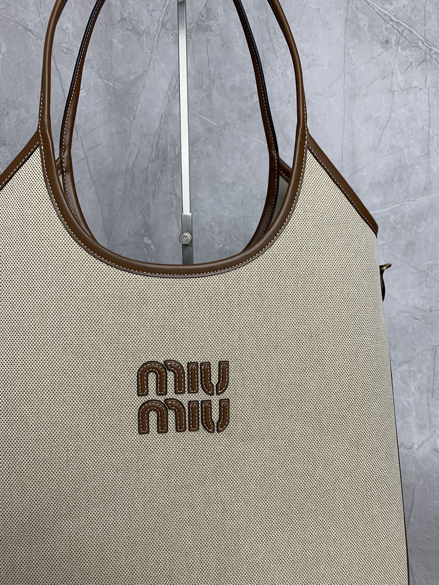 Structured Tote Bag - View 4